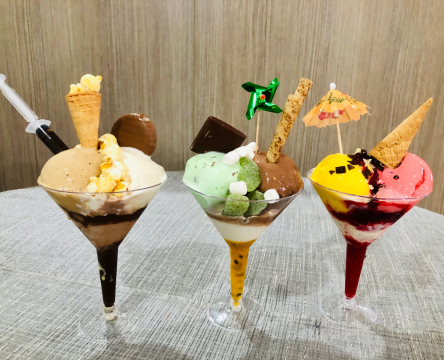 Gelato Bar Cafe